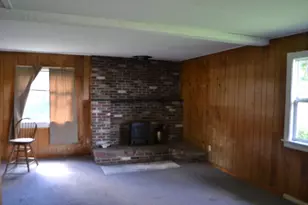 31 Winslow Ave, Leicester, MA 01524 - Photo 7