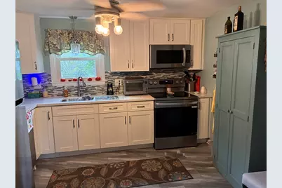 10 Alice St, Montague, MA 01376 - Photo 9