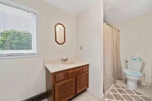 205 Comfort St, Bridgewater, MA 02324 - Photo 15