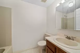 205 Comfort St, Bridgewater, MA 02324 - Photo 15