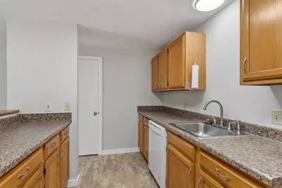 70 West Meadow Road Bldg 74 #10, Haverhill, MA 01832 - Photo 7