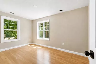 40 Nonquit St, Worcester, MA 01604 - Photo 17