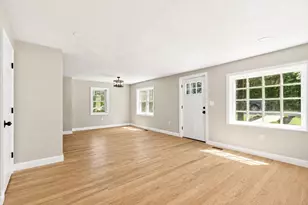 40 Nonquit St, Worcester, MA 01604 - Photo 7