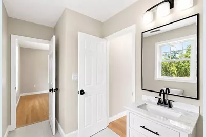 40 Nonquit St, Worcester, MA 01604 - Photo 15