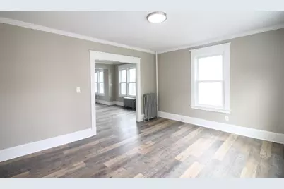 19-21 Thomas Ave, Holyoke, MA 01040 - Photo 9