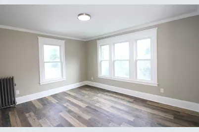 19-21 Thomas Ave, Holyoke, MA 01040 - Photo 5