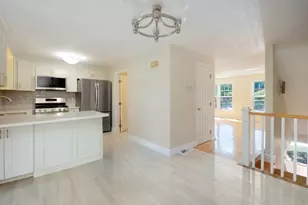 98 Heritage Dr, Tewksbury, MA 01876 - Photo 13