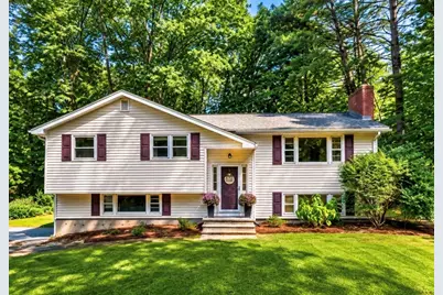 15 Carriage Dr, Chelmsford, MA 01824 - Photo 1
