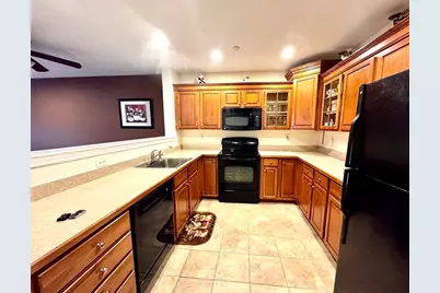 2303 Briarwood Vlg #2303, Clinton, MA 01510 - Photo 9