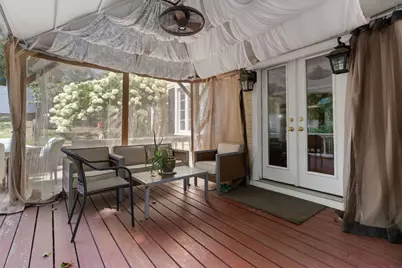 560 Worcester St, Wellesley, MA 02481 - Photo 27