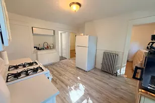 28 Gediminas St, Worcester, MA 01607 - Photo 13