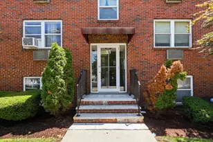 33 Montvale Ave, Woburn, MA 01801 - Photo 1