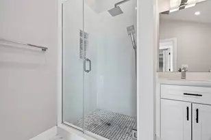 123-125 Centre St, Boston, MA 02124 - Photo 15
