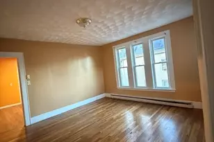 35 Florence St, Brockton, MA 02301 - Photo 15