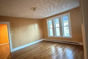 35 Florence St, Brockton, MA 02301 - Photo 15