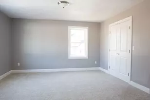 22 New York St, Worcester, MA 01603 - Photo 11