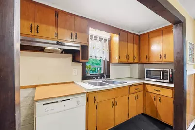164 Green, Woburn, MA 01801 - Photo 17
