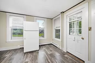 219 Montvale, Woburn, MA 01801 - Photo 21