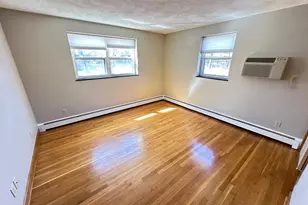 288 Grove St, Newton, MA 02466 - Photo 5