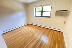 264 Grove St, Newton, MA 02466 - Photo 5
