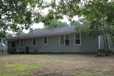 7 Christopher Dr, Wareham, MA 02571 - Photo 3