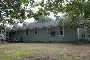 7 Christopher Dr, Wareham, MA 02571 - Photo 3