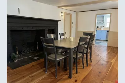 829 W Lowell Ave, Haverhill, MA 01832 - Photo 3