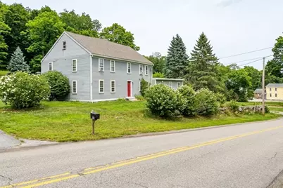 829 W Lowell Ave, Haverhill, MA 01832 - Photo 1