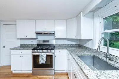 946 Bay Rd. #2, Hamilton, MA 01982 - Photo 9