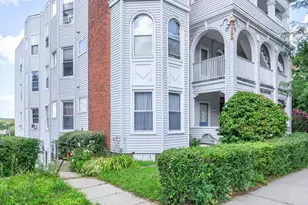 178 Lincoln St, Worcester, MA 01605 - Photo 1