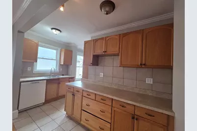 30 Endicott St #2, Lynn, MA 01902 - Photo 5