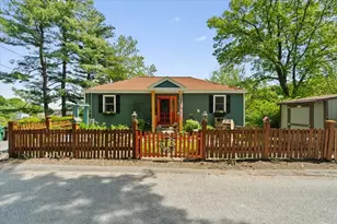 212 Grove St, Clinton, MA 01510 - Photo 1