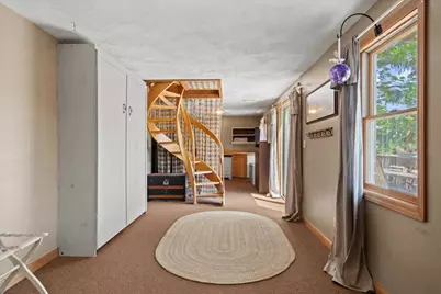 212 Grove St, Clinton, MA 01510 - Photo 19