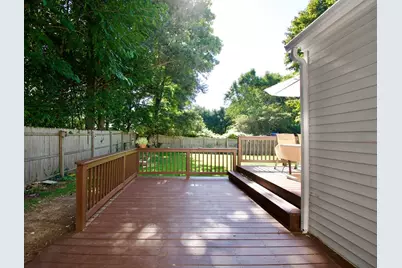 1617 Plumtree Rd #1, Springfield, MA 01119 - Photo 7