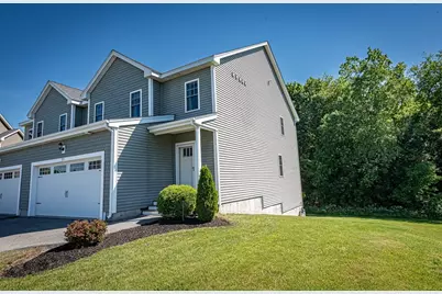 77 Riverside Dr #77, Lakeville, MA 02347 - Photo 3