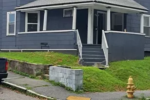 21 Coes St, Worcester, MA 01603 - Photo 9
