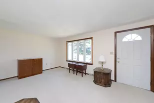 10 Chester Rd, Billerica, MA 01821 - Photo 17