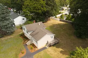 10 Chester Rd, Billerica, MA 01821 - Photo 11