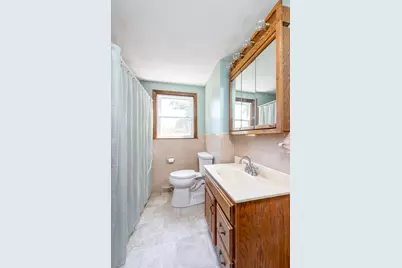 10 Chester Rd, Billerica, MA 01821 - Photo 21