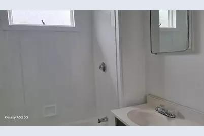 21 Coes St #3R, Worcester, MA 01603 - Photo 15