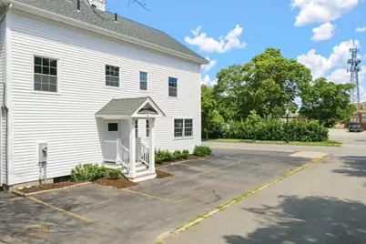 17 Orchard St, New Bedford, MA 02740 - Photo 3
