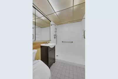 6 Shrewsbury Green Dr #J, Shrewsbury, MA 01545 - Photo 9