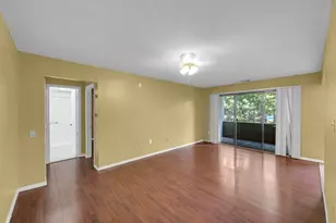 6 Shrewsbury Green Dr, Shrewsbury, MA 01545 - Photo 3