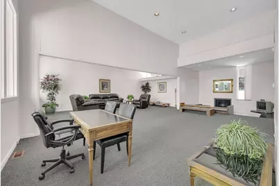 6 Shrewsbury Green Dr #J, Shrewsbury, MA 01545 - Photo 11