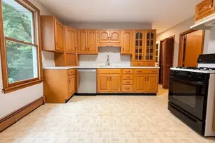 45 Columbus Ave, Waltham, MA 02451 - Photo 5