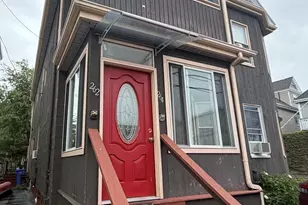 262 Shirley St, Winthrop, MA 02152 - Photo 1