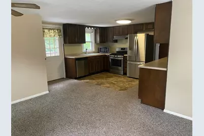 19 Blossom Street, Clinton, MA 01510 - Photo 3