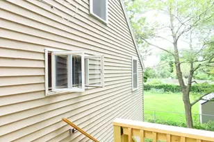 13 Spring St, Salisbury, MA 01952 - Photo 15