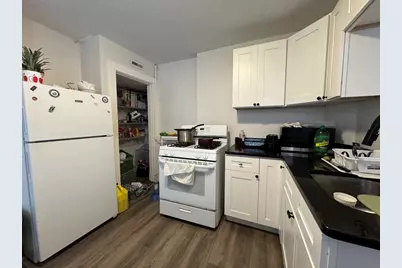 765 Broadway #13, Everett, MA 02149 - Photo 3