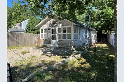 16 West St, Hanson, MA 02341 - Photo 1